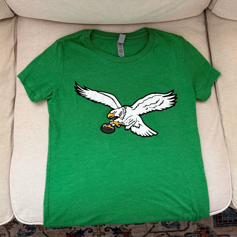 Kelly Green fitted Eagles T-Shirt